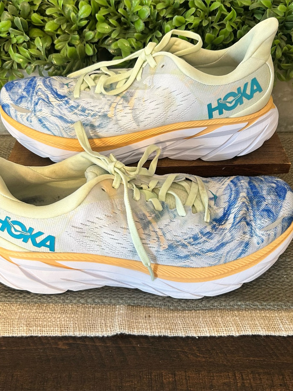 Hoka One One - HOKA Clifton 8
Together Pack Running Shoes
Women's size 9.5